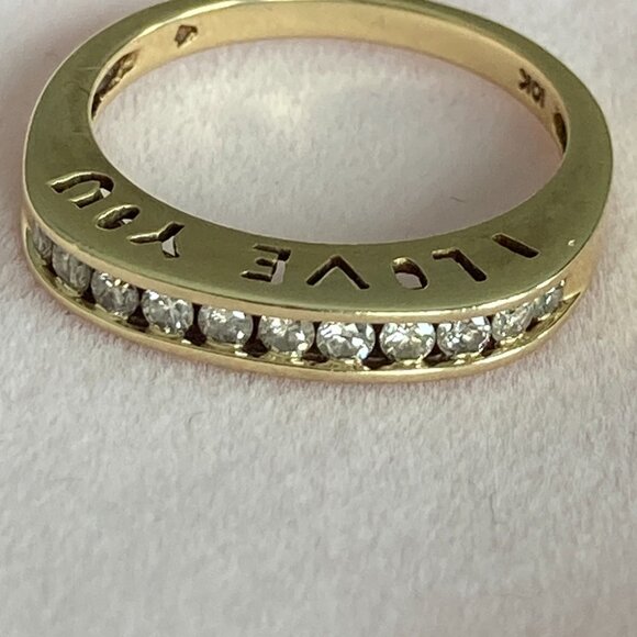 Elegant 10K Yellow Gold "I Love You" Chanel Diamond Band (0.40-0.50 CT) – Size 6 - Picture 11 of 17